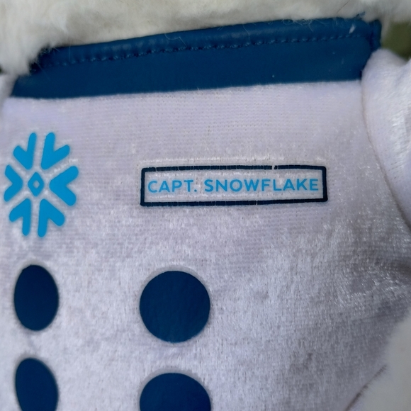 Snowflake Captain Polar Bear in White Astronaut Suit Sitting 8" stuffed animal - Picture 8 of 15